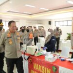 Kapolda Jabar Tinjau Pelaksanaan Kegiatan Vaksinasi Booster di Polres Bogor*