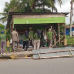 Lagi – lagi Dugaan oknum Penegak Perda Satpol PP pemkot Padangsidimpuan Sumut membongkar kios masyarakat kecil karena tidak setoran