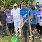 Bupati Bogor Gerakan Hijaukan Bumi, Birukan Langit Melalui Penanaman Pohon dan IKA 5KMA Run 2025