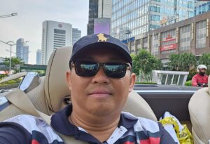 Perjalanan Donny Pur : Dari Angkot, Bangku Kuliah Hingga Supercar