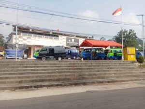 Perda No.1/2025 Belum Ditaati, Kawasan Parkir di Pasar Cijeruk Bogor Masih Rawan Pungli